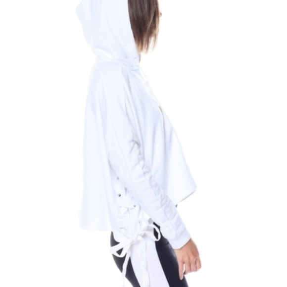 Puma Tops - Puma Heart T7 Track Jacket Size MEDIUM